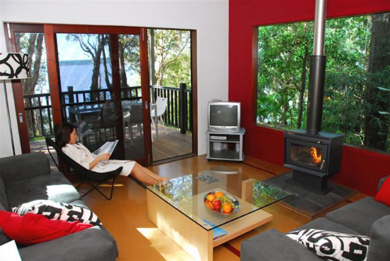 Hotel Eumarella Shores Noosa Lake Retreat Noosaville Exterior foto